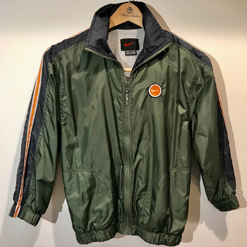 Nike Army Green light Weight jacket